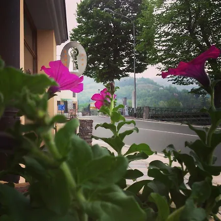 Hotel Langa In Cortemilia